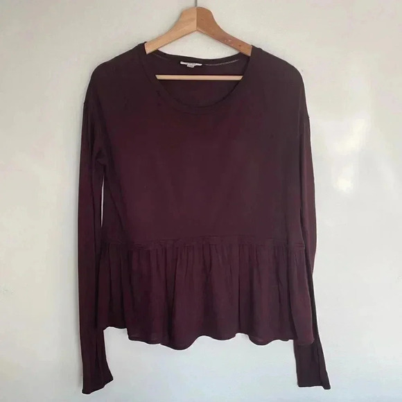 Aritzia | Wilfred Plumb/Wine Peplum  Top - Picture 1 of 5